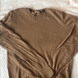 BURBERRY tan sweater with print on shoulders